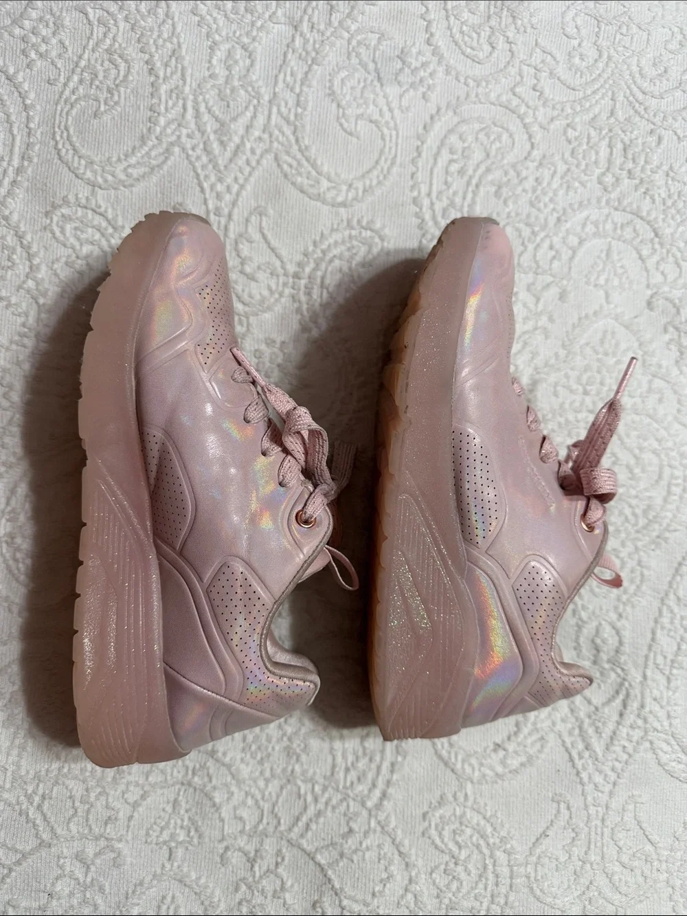 Skechers Kids Size 3 Youth Girls Pink Iridescent Chunky Sneakers